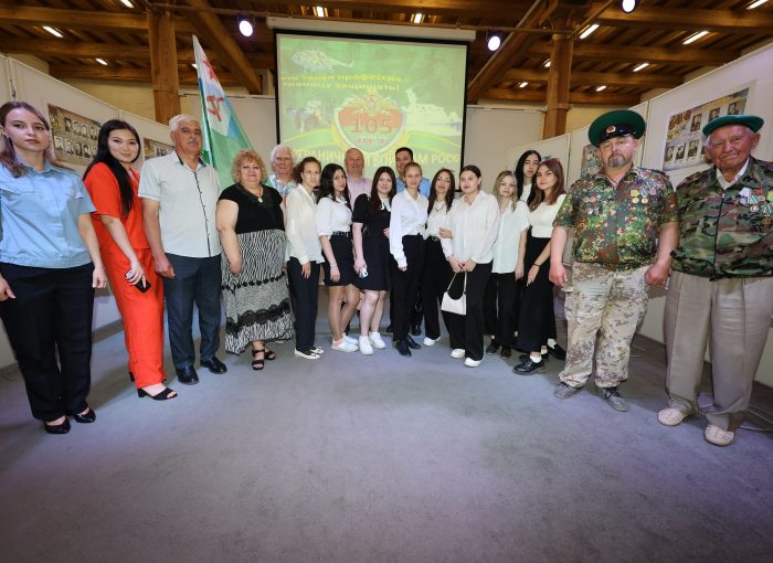 Астраханские патриоты приняли участие в мероприятии, приуроченном годовщине образования Пограничных войск СССР